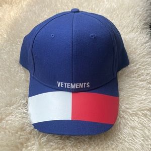 Vetements x Hilfiger Logo-embroidered cotton-twill cap hat